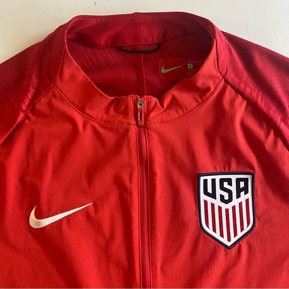 Nike USMNT Soccer Anthem Jacket Mens L SLIM Red Full Zip USA American Football - Picture 3 of 15